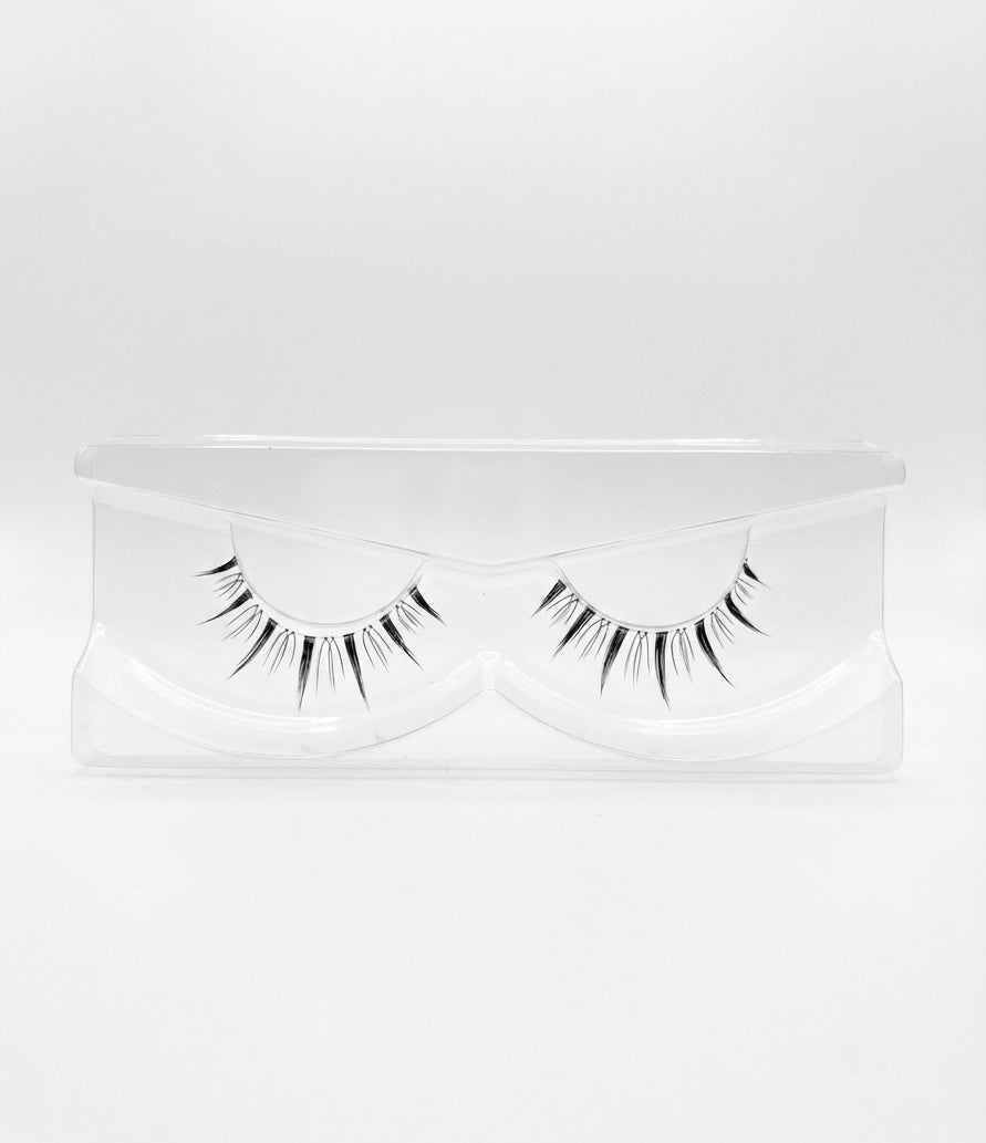Wispy Cat-eye false eyelashes, 1 pair