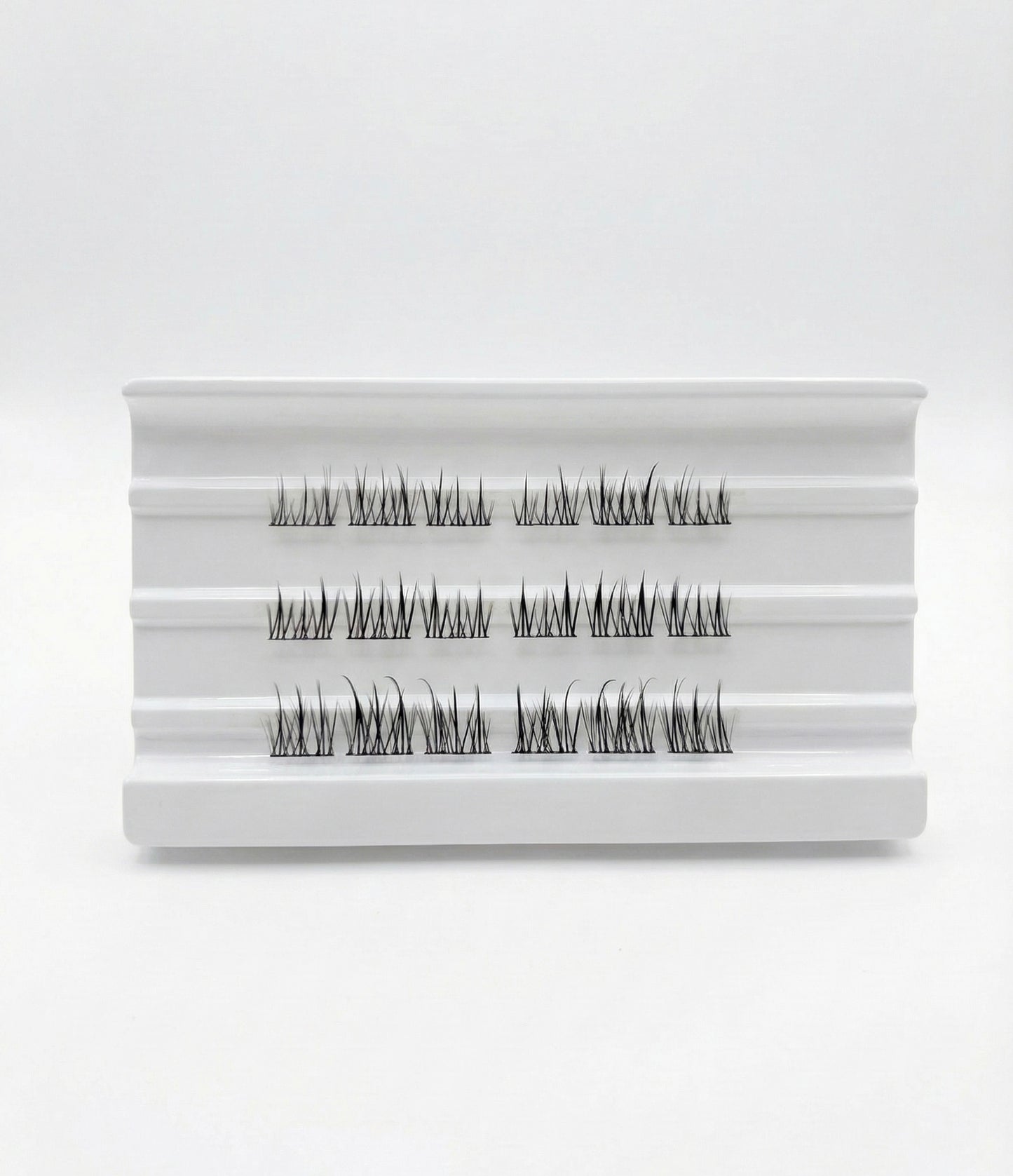 E02 Eyelash Segments Natural with Wispy, 3 rows