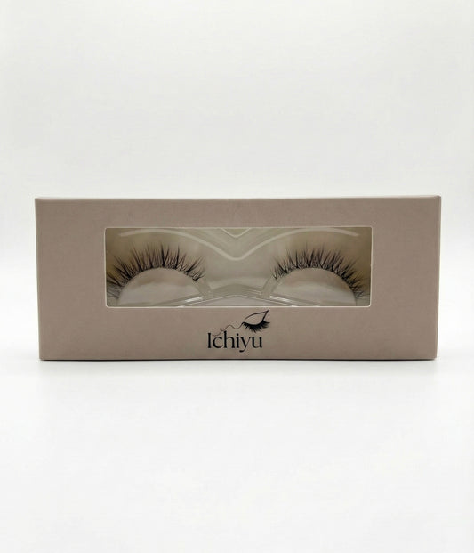 A04 Decentní jemně propletené řasy, 1 pár